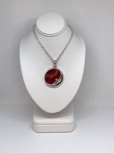 Coral Round Moon 925 Silver Pendant