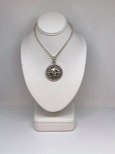 Mother Of Pearl Round Sun 925 Silver Pendant