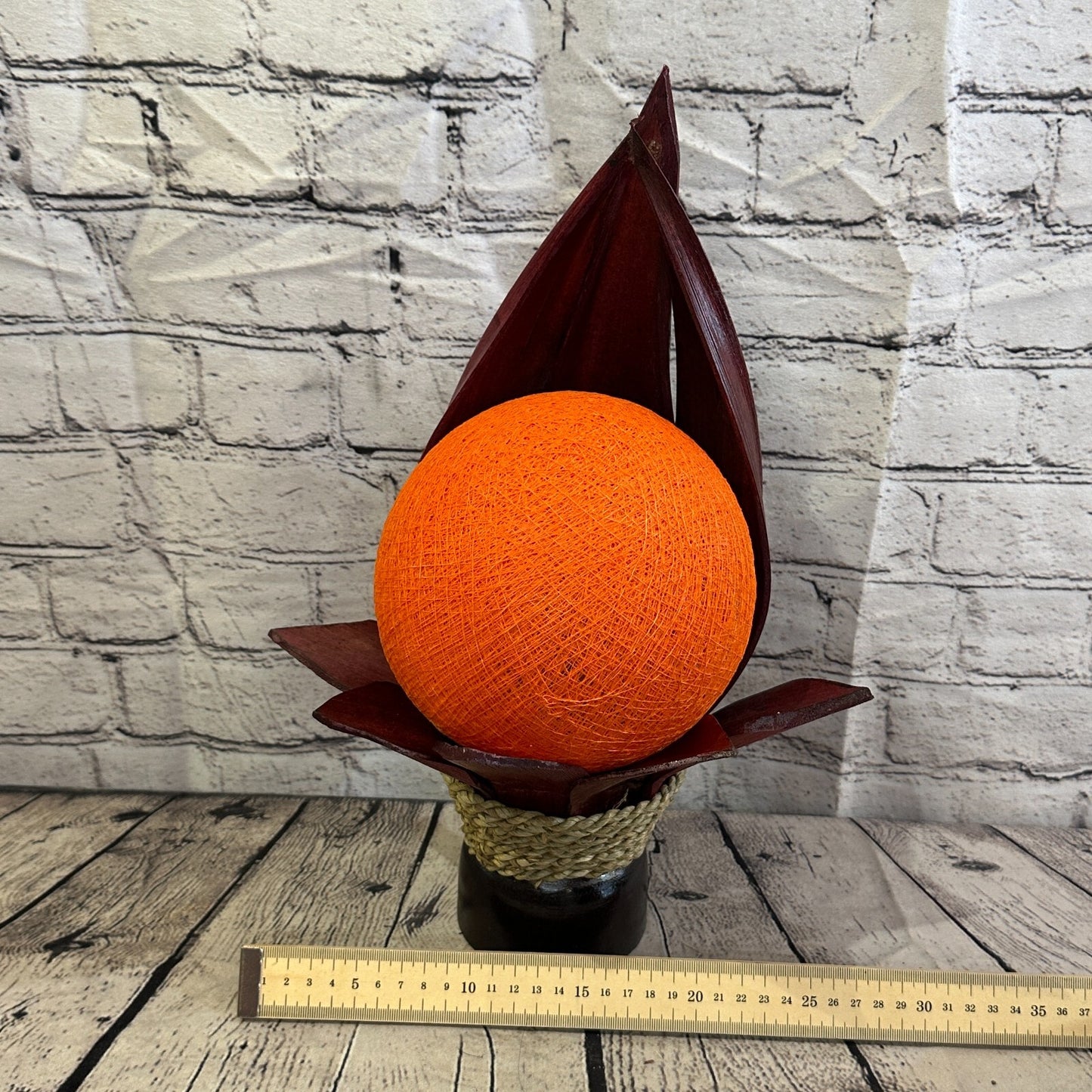 Orange Red Leaf Natural 40cm Tall Leaf Lamp Twist LED UK Mains Plug Design 95