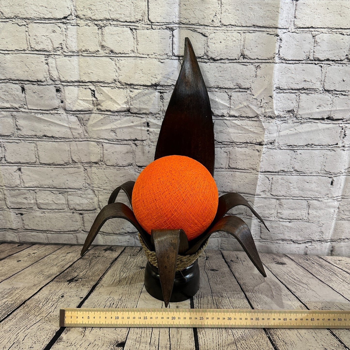 Orange Brown Leaf Natural 50cm Tall Leaf Lamp Twist LED UK Mains Plug Design 105