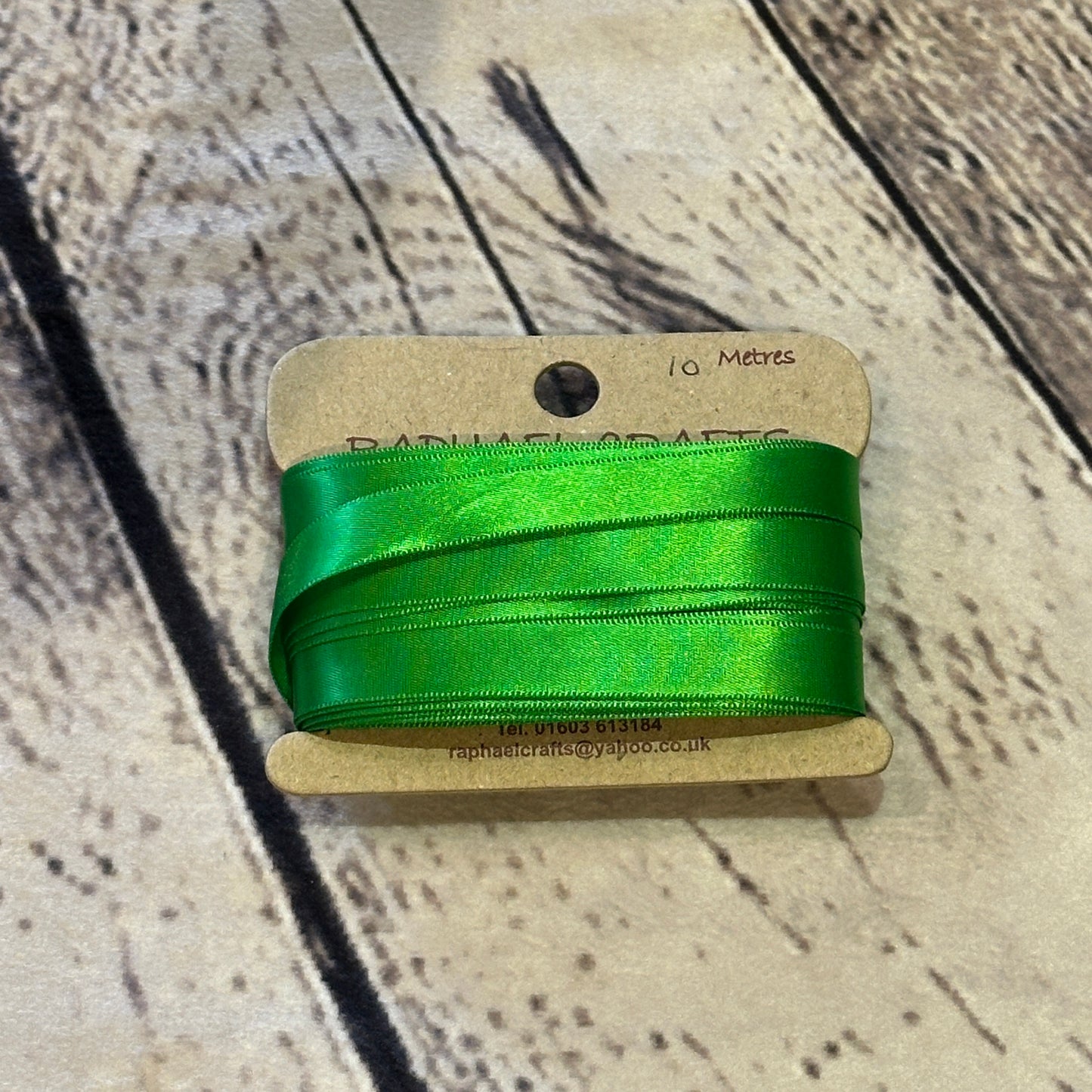 Single Faced Classical Green Satin Pattern 1/2 Inch Wide Ribbon 10 Meters