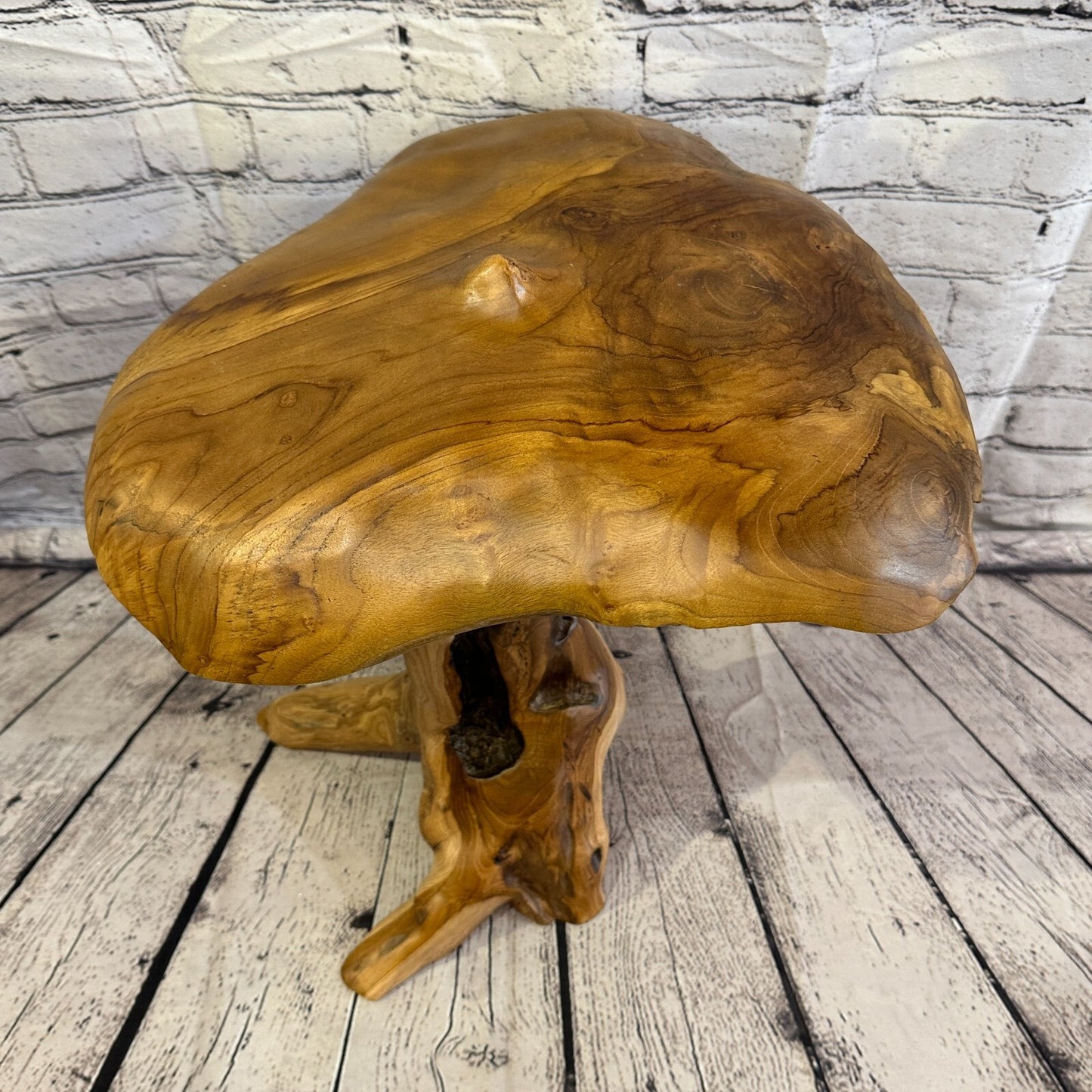 45cm x 35cm Wooden Point Mushroom Toadstool Sculpture Garden Teak Root Ornament