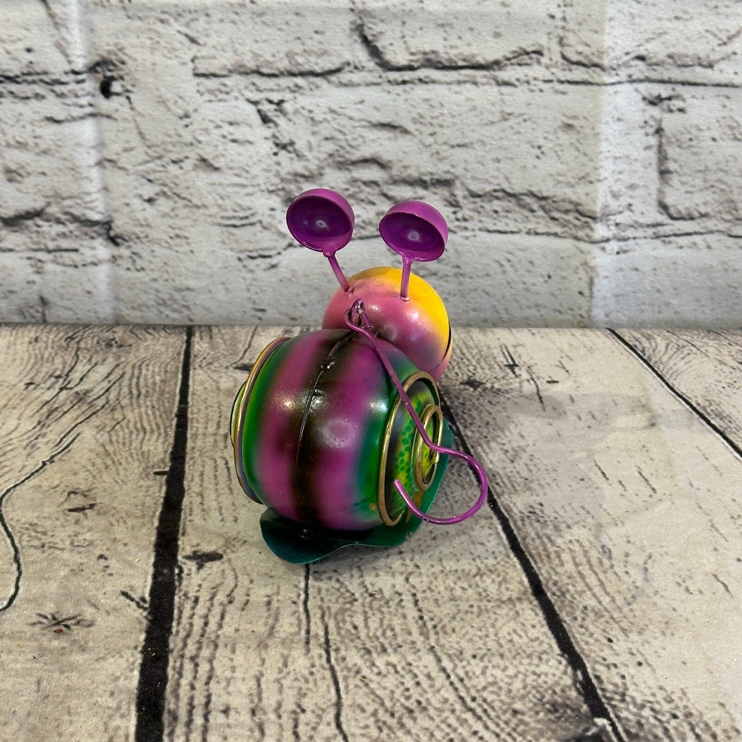 10cm x 10cm Purple Snail Bug Cartoon Hanging Hook Ornament Painted Statue