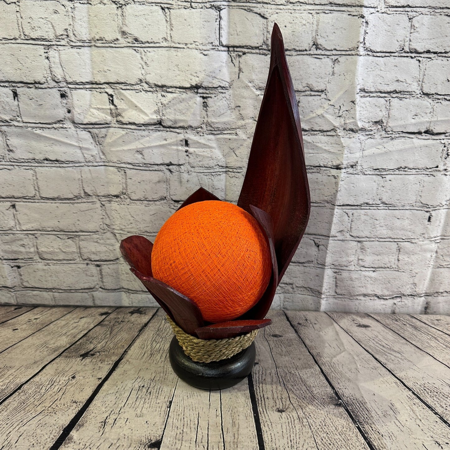 Orange Red Leaf Natural 45cm Tall Leaf Lamp Twist LED UK Mains Plug Design 7