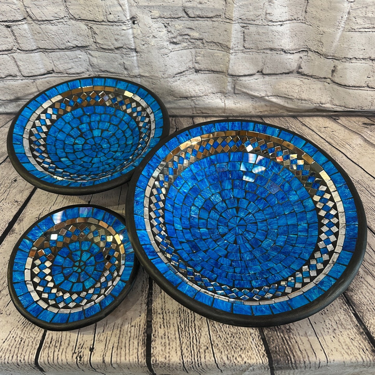 28cm Blue Round Mosaic Handmade Ceramic Glass Tile Bowl Fruit