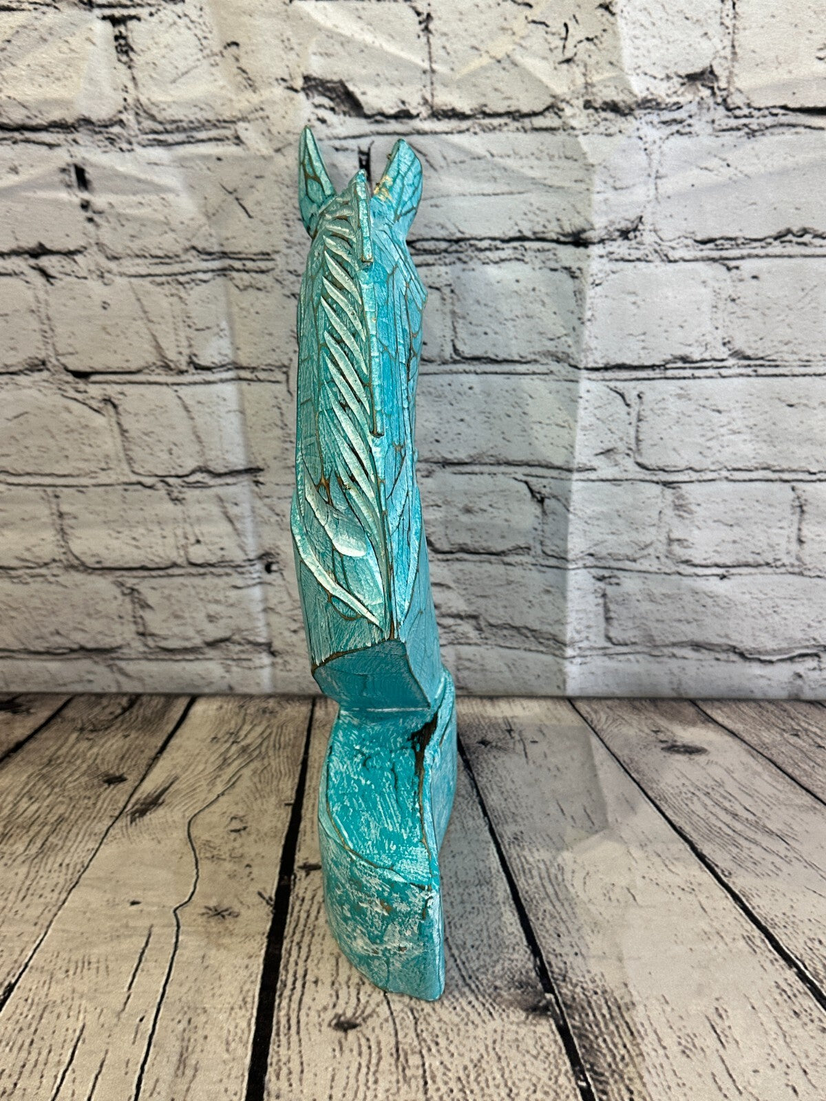Green Wooden 30cm x 18cm Horse Head Bust Hand Carved Wood Sculpture