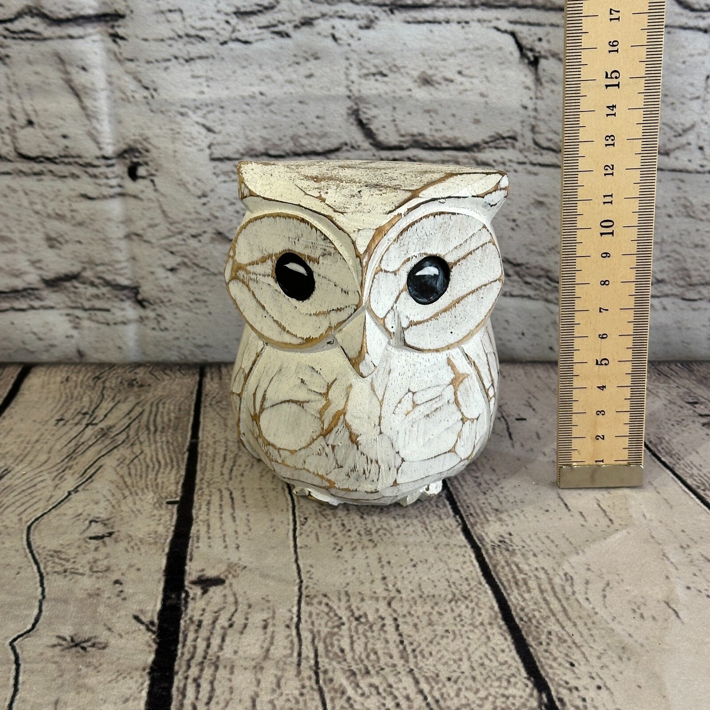 12cm x 10cm White Flower Wooden Shabby Owl Statue Ornament Fair Trade Handcarved