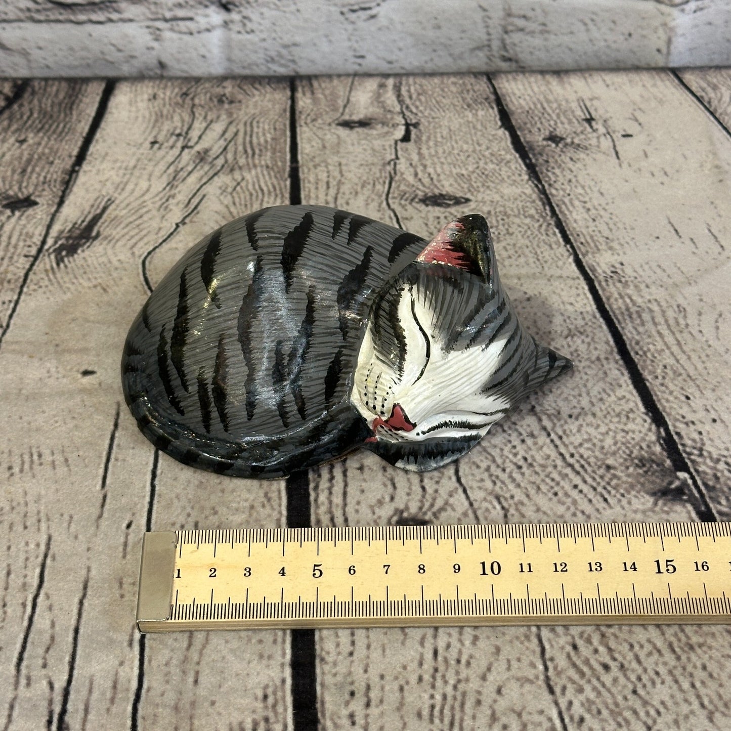 14cm Grey Style Painted Wooden Hand Carved Snoozing Cat Sleeping Cat Wooden