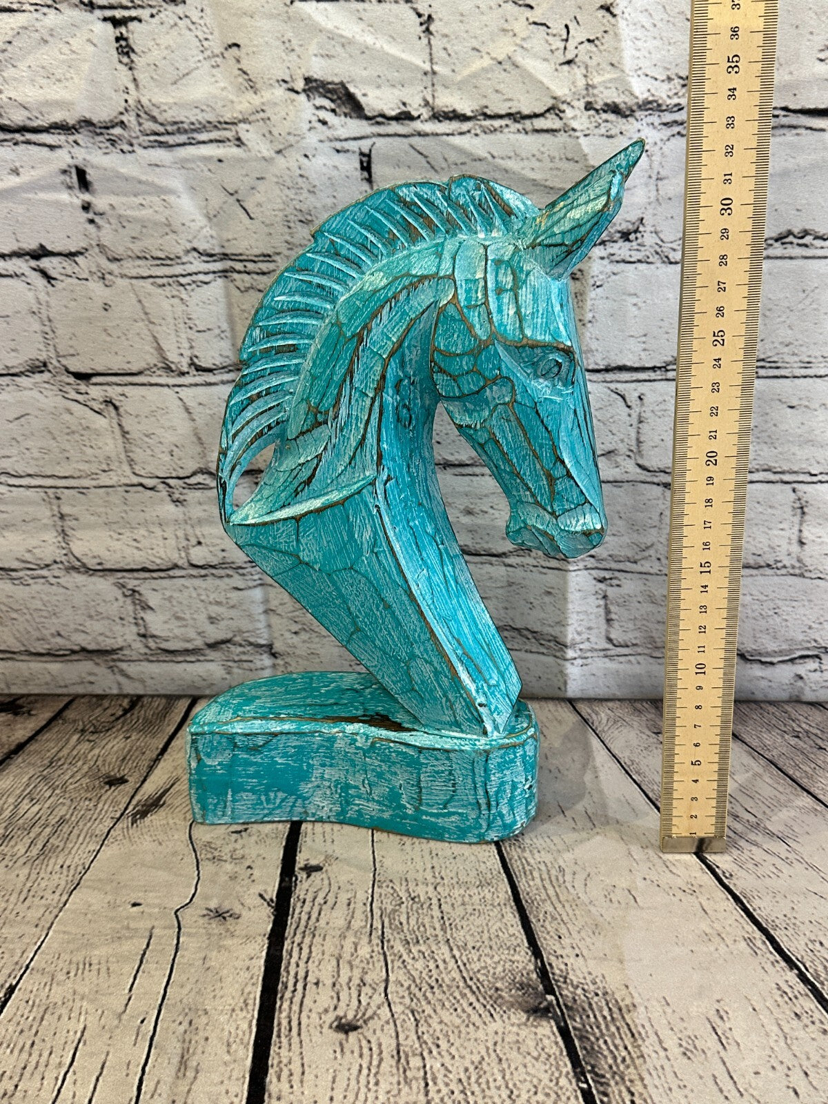 Green Wooden 30cm x 18cm Horse Head Bust Hand Carved Wood Sculpture
