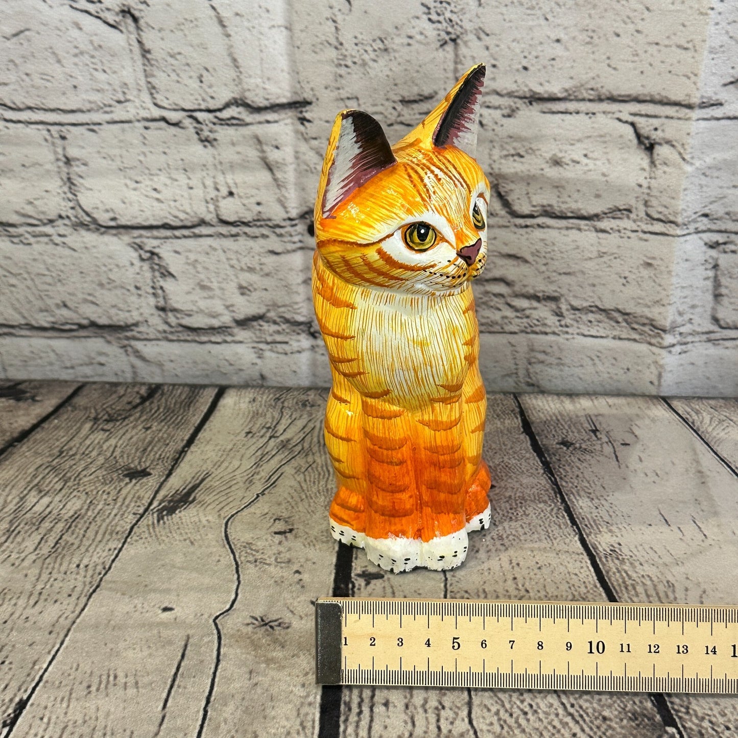 20cm x 10cm Orange Tabby Sitting Style Painted Wooden Hand Carved Cat Wooden