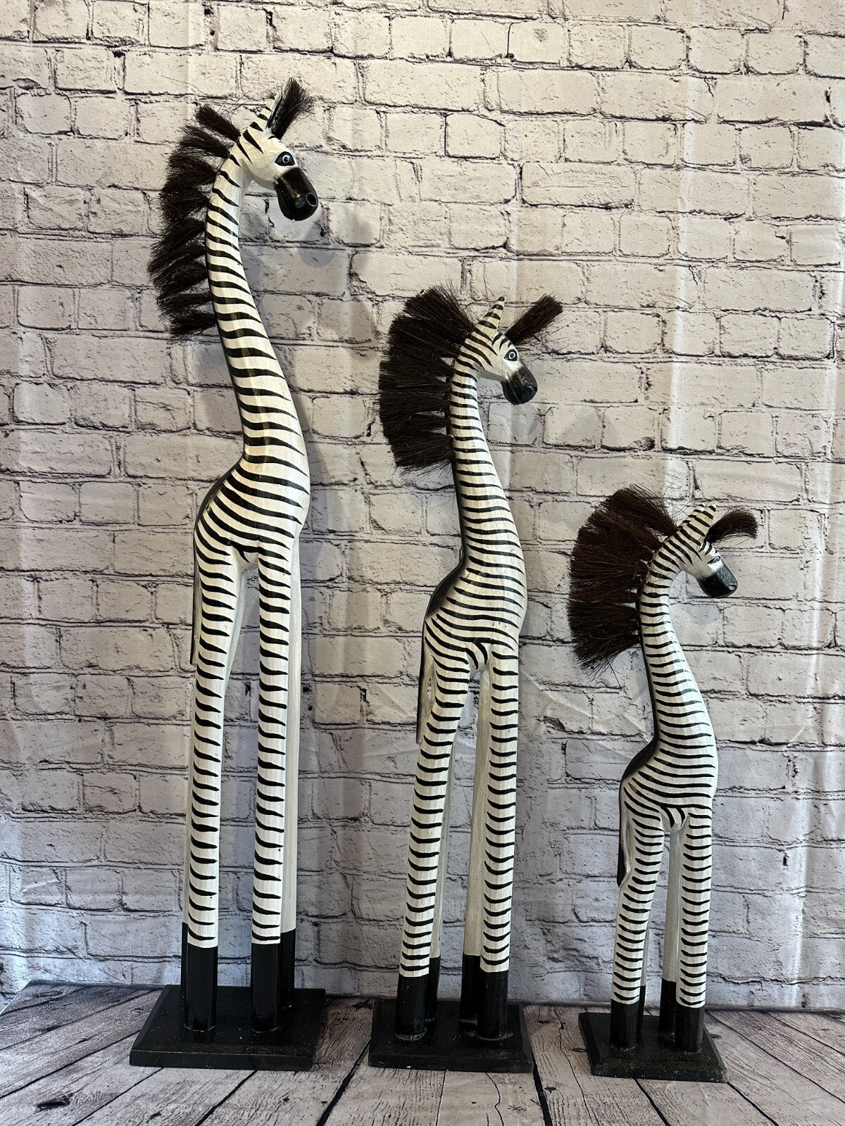 100cm White Black Painted Wood Zebra Tall Statue Wood Modern Hand Carved Painted