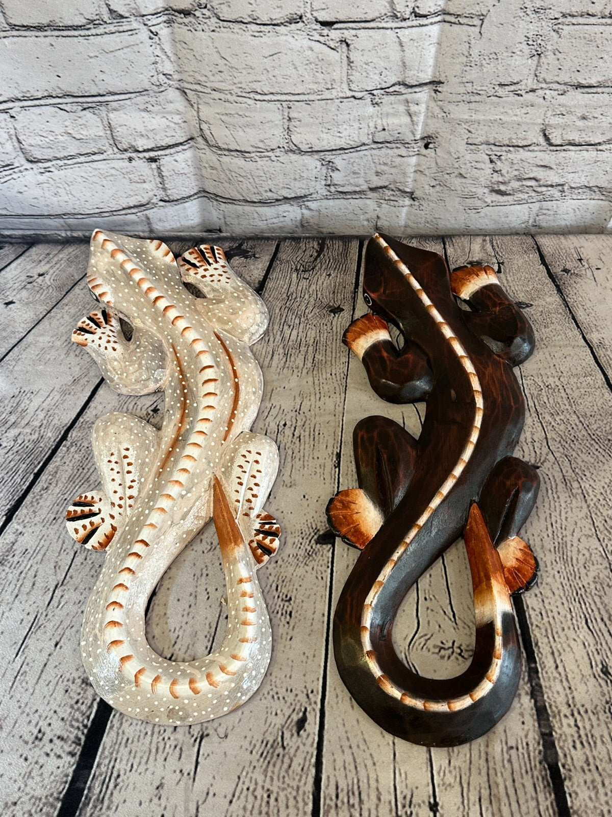 30cm Gecko Lizard Grey Wood Wall Hanging Wooden Ornaments Wood Carving