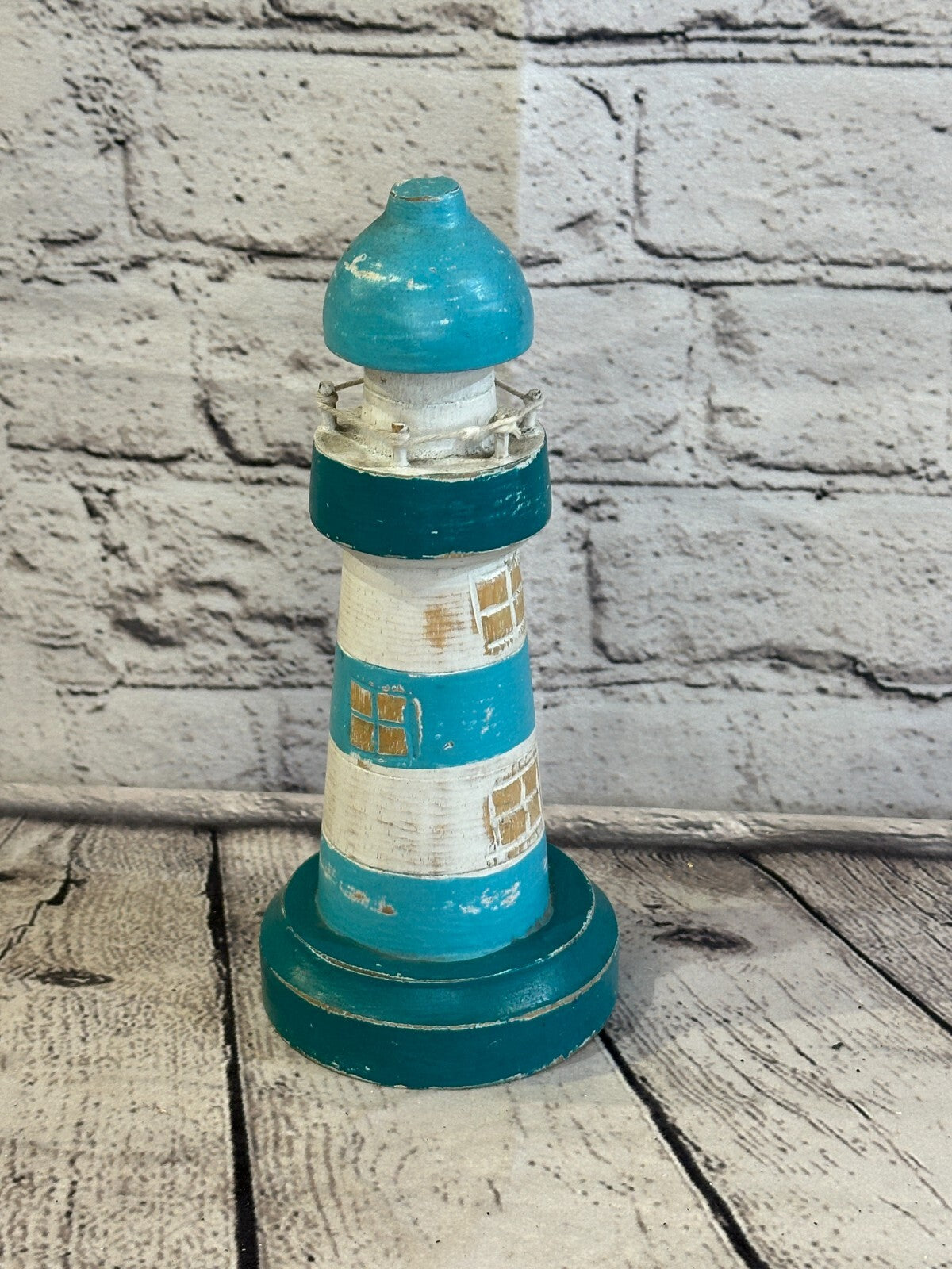 20cm Green White Wooden Lighthouse Ornament Nautical Coastal Sculpture Statue