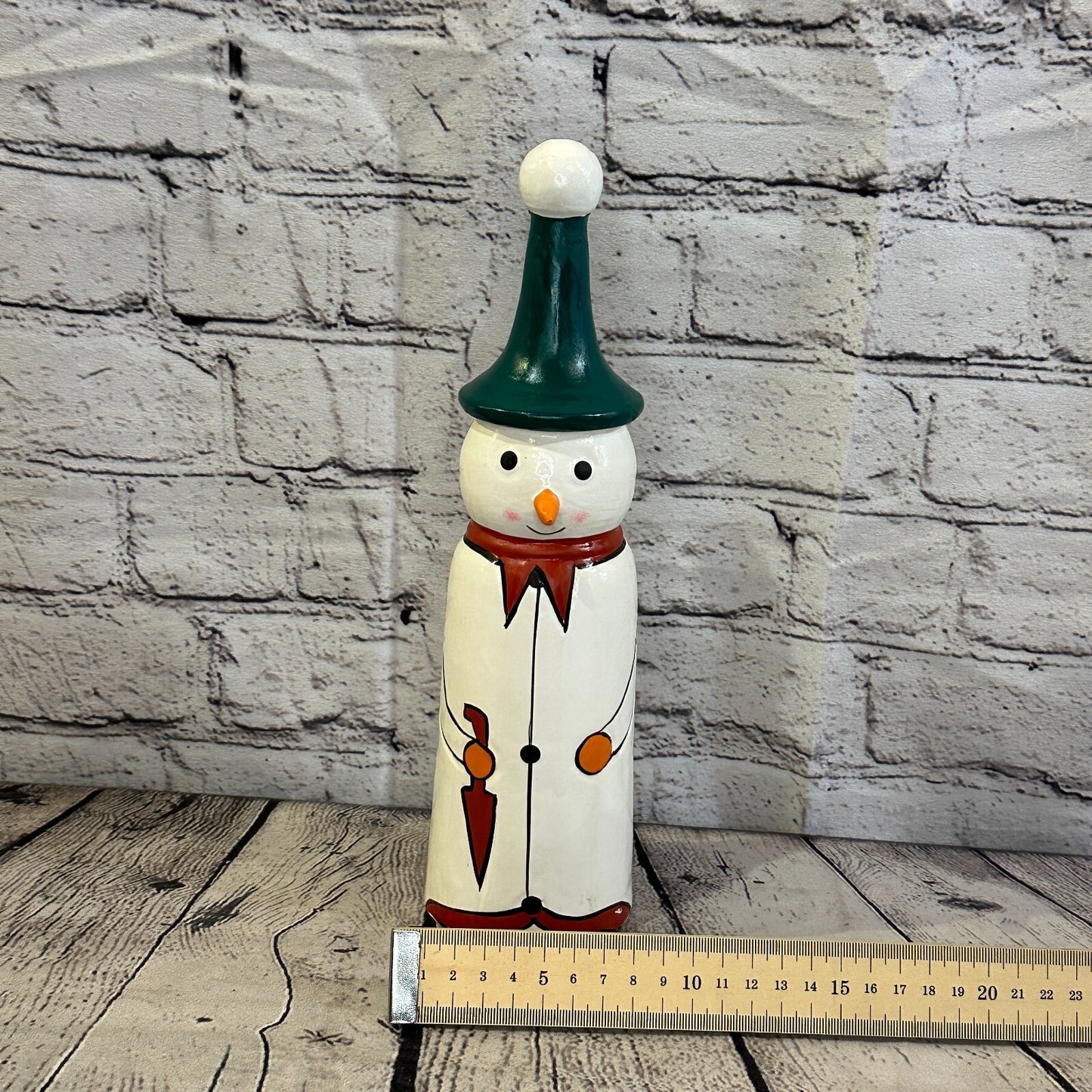 28cm x 8cm Green Pointy Hat Snowman Handcrafted Wood Xmas Christmas Ornament