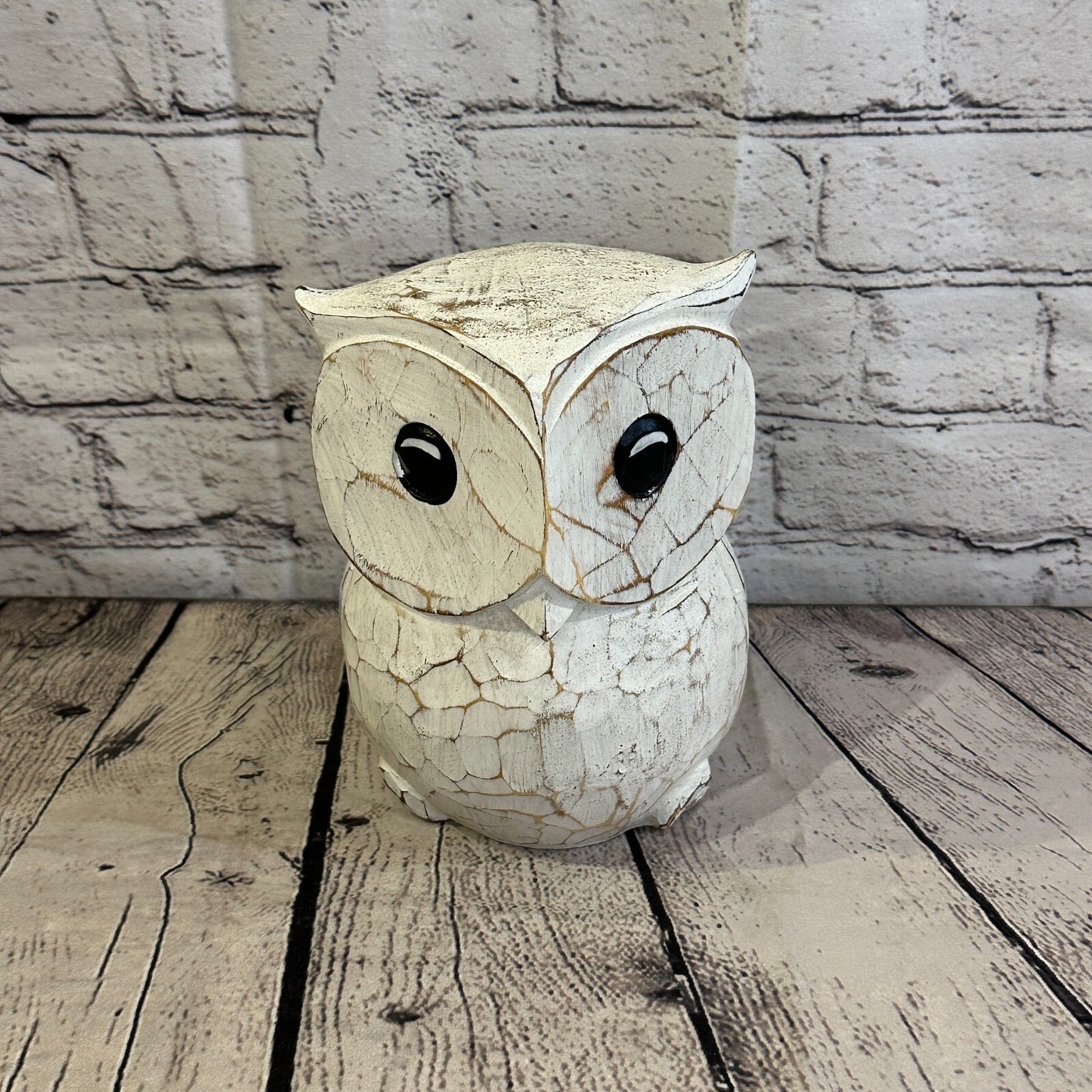 20cm x 15cm White Flower Wooden Shabby Owl Statue Ornament Fair Trade Handcarved