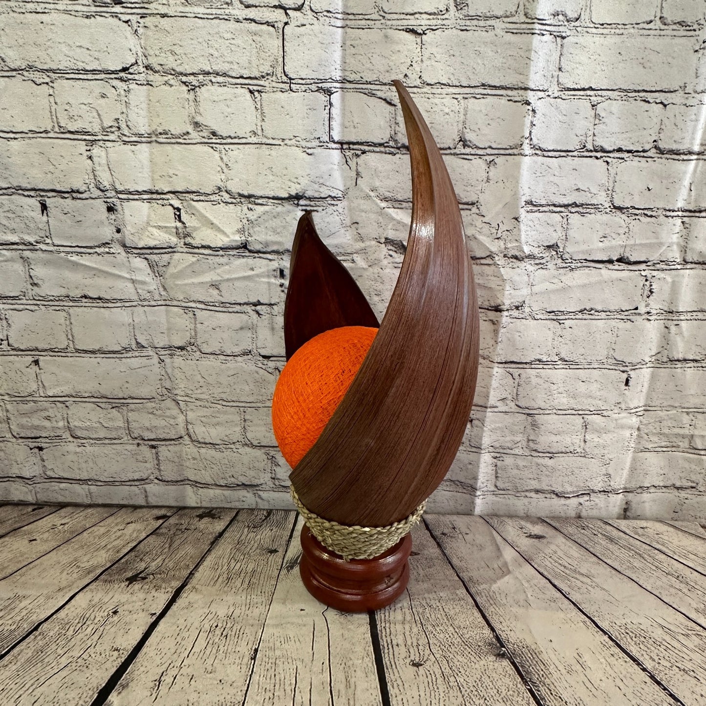 Orange Light Brown Natural 55cm Tall Leaf Lamp Twist LED UK Mains Plug Design 2