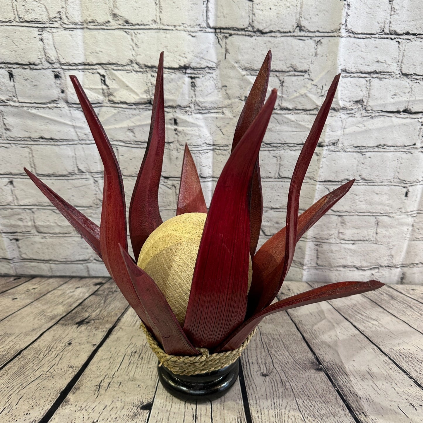 White Red Leaf Natural 45cm Tall Leaf Lamp Twist LED UK Mains Plug Design 6