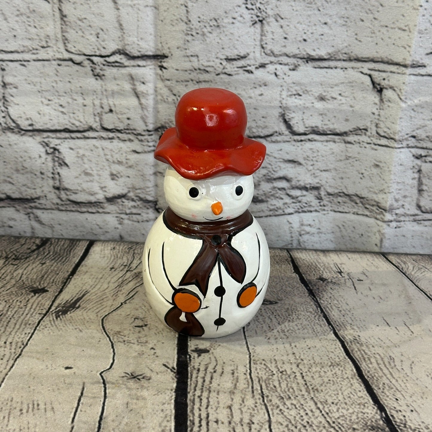 15cm x 8cm Red Top Hat Snowman Handcrafted Wood Xmas Christmas Ornament