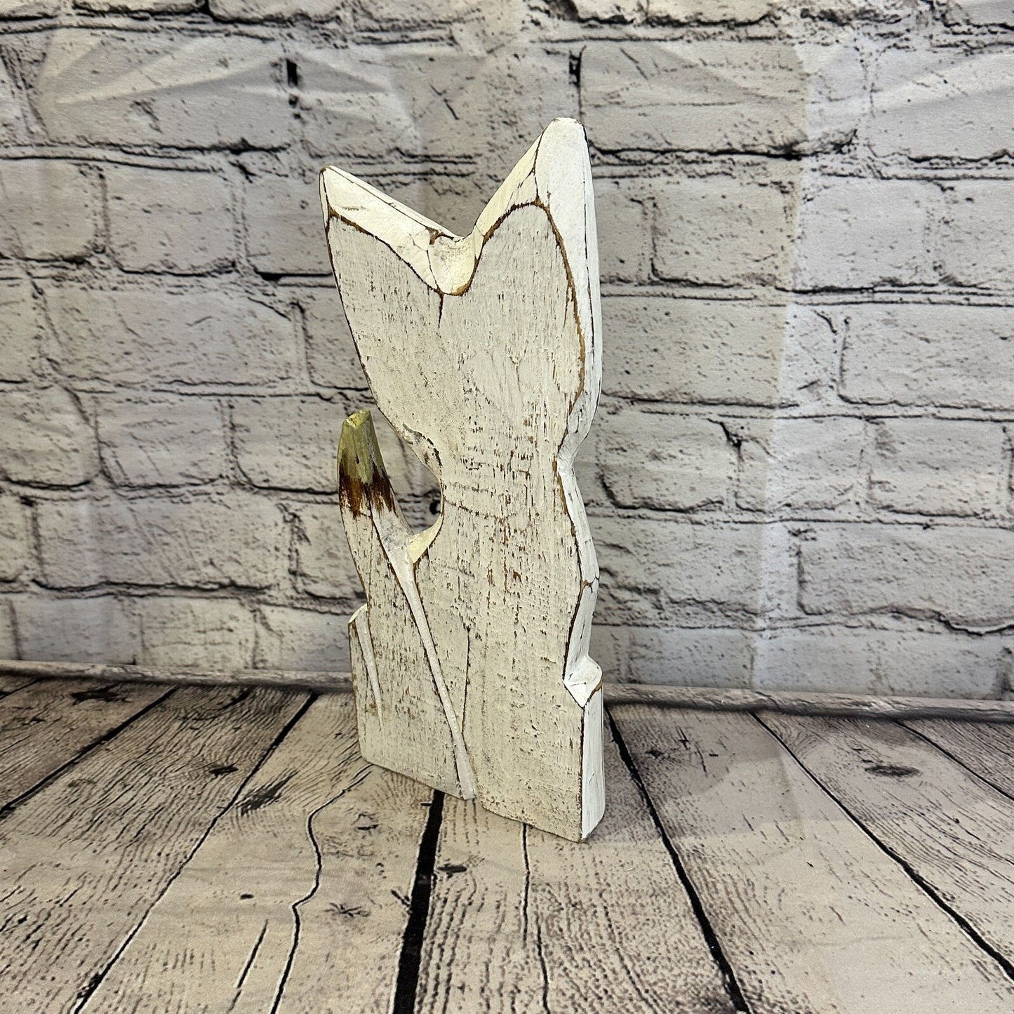 30cm x 12cm White Flower Wooden Shabby Cat Statue Ornament Fair Trade Handcarved
