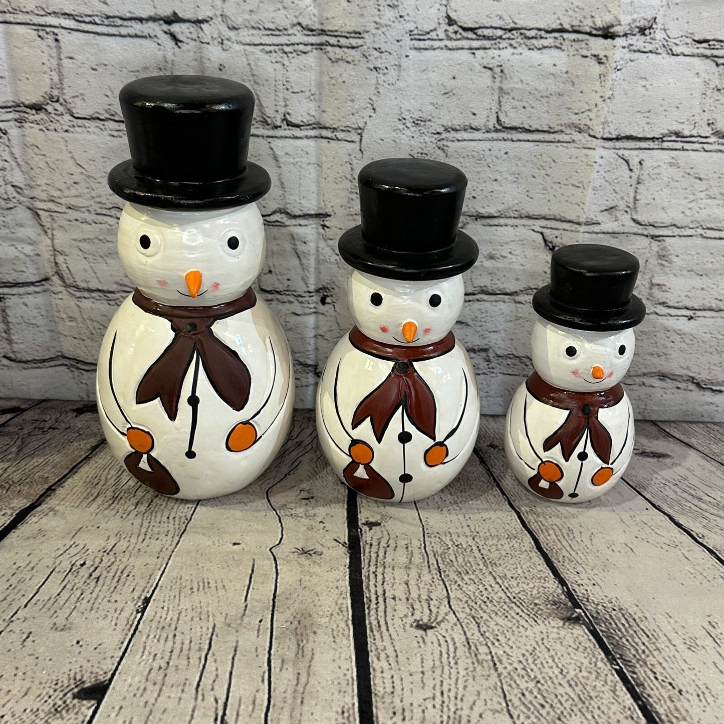 25cm x 12cm Black Top Hat Snowman Handcrafted Wood Xmas Christmas Ornament