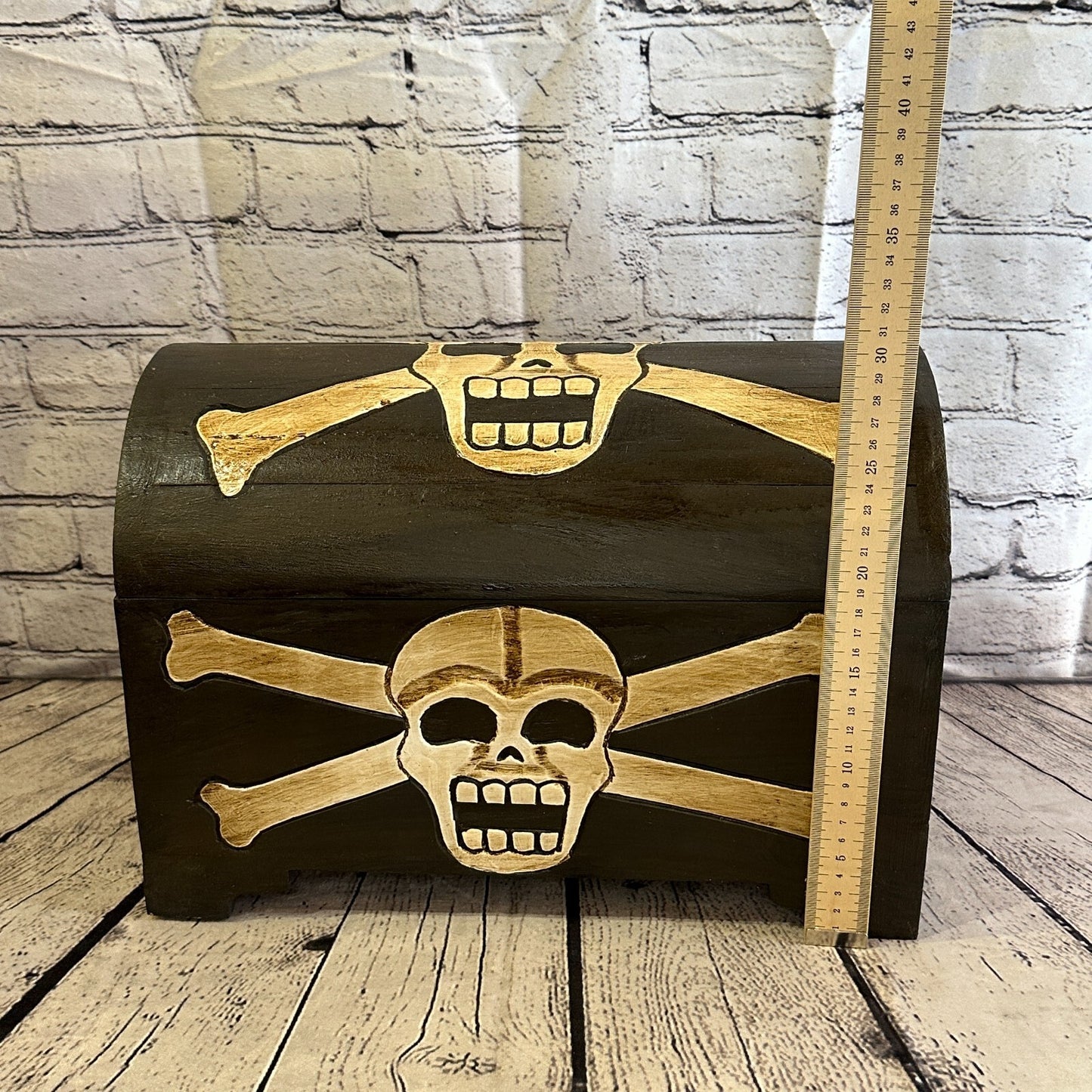 38cm x 30cm x 22cm Skull Bones Wood Box Wooden Chest Storage Craft Handles Lid