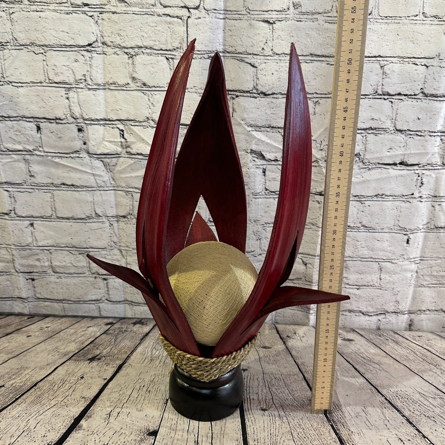 White Red Leaf Natural 50cm Tall Leaf Lamp Twist LED UK Mains Plug Design 11