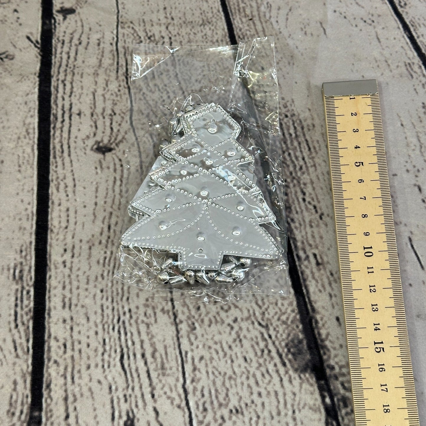Aluminium Stamped Christmas Fir Tree String Wall Hangings Home Decoration