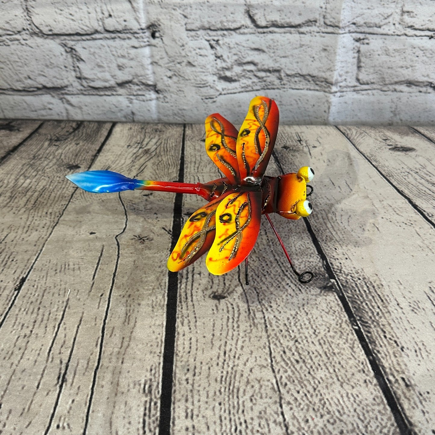 20cm x 15cm Yellow Dragonfly Bug Metal Tin Wall Hanging Ornament Painted Statue
