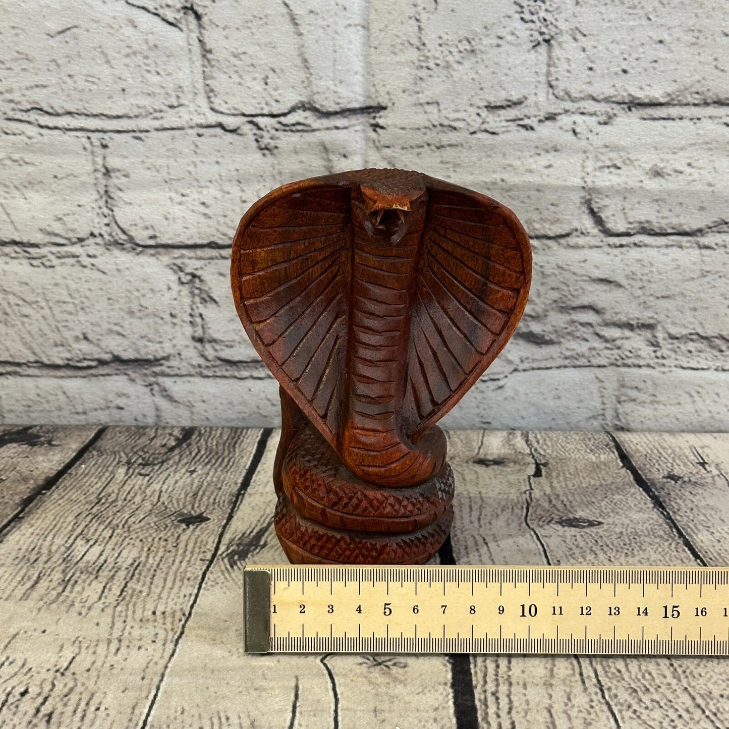 15cm x 8cm Solid Wood Cobra Carving Sculpture Decor Statue Snake Oriental Cobra