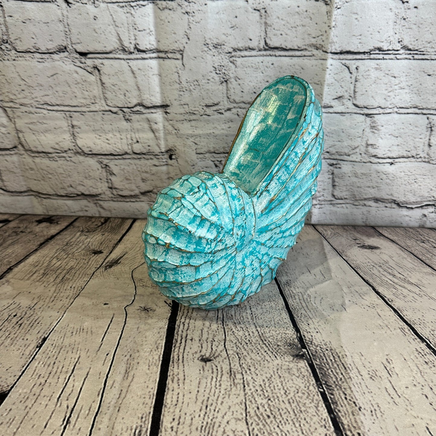 25cm Green Polish Nautilus Shell Ornament Decor Carved Light Wood Parcel Figure