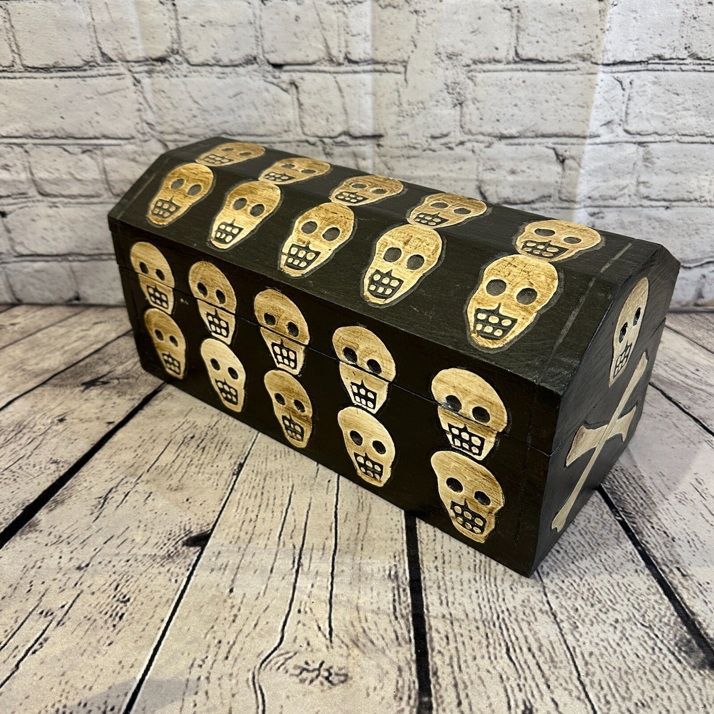 30cm x 15cm x 15cm Trunk Wooden Gothic Skeleton Skull Coffin Jewellery Box