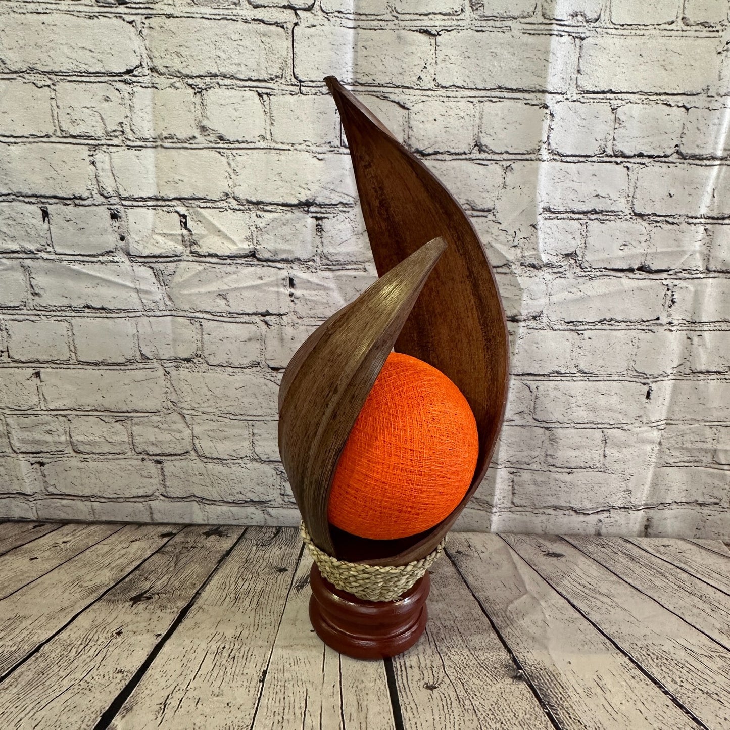 Orange Light Brown Natural 55cm Tall Leaf Lamp Twist LED UK Mains Plug Design 2