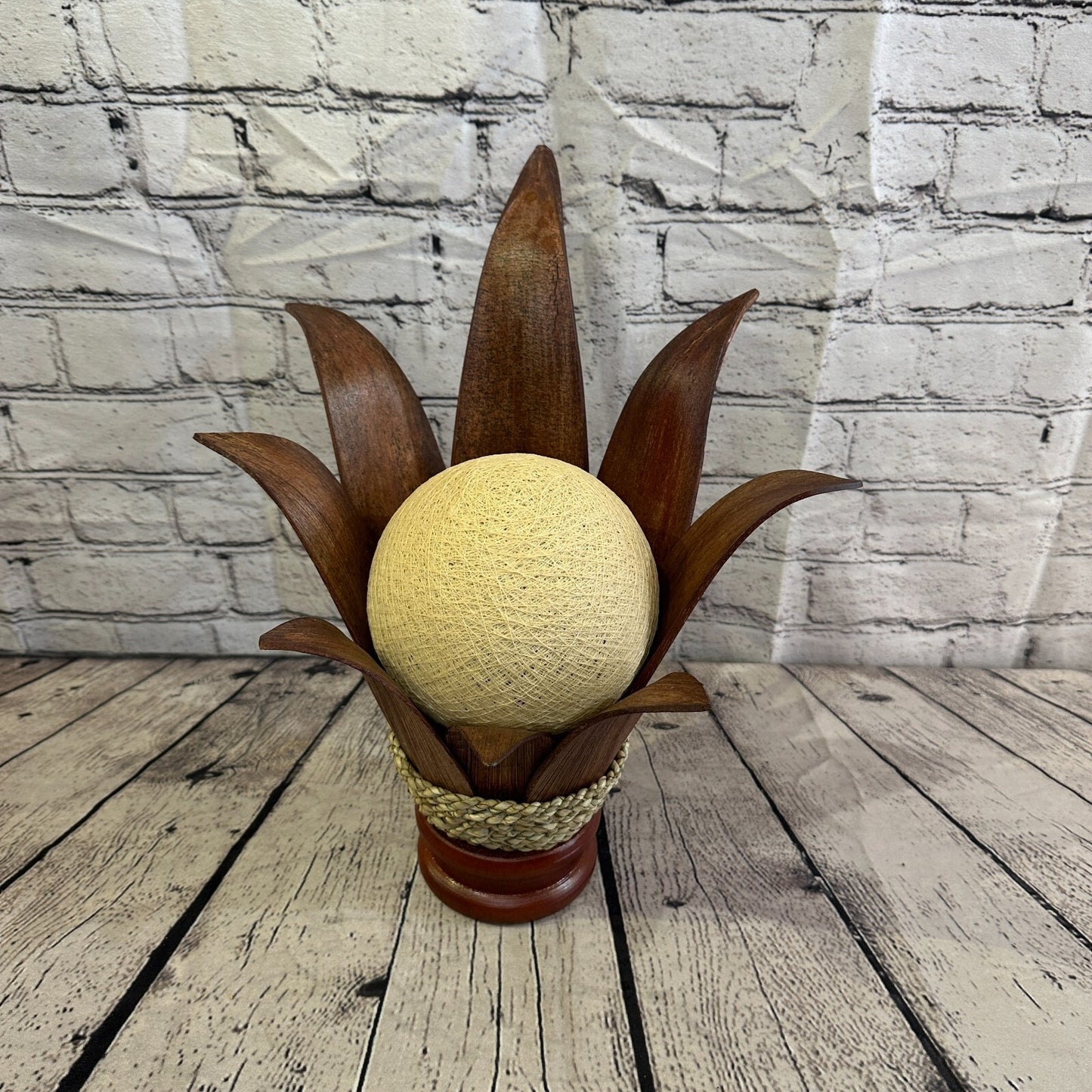 White Light Brown Natural 40cm Tall Leaf Lamp Twist LED UK Mains Plug Design 5