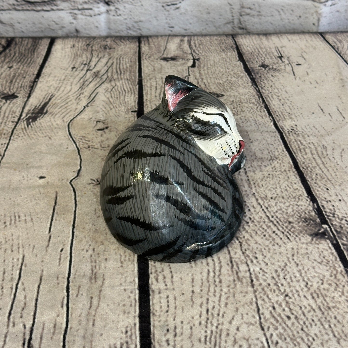 14cm Grey Style Painted Wooden Hand Carved Snoozing Cat Sleeping Cat Wooden