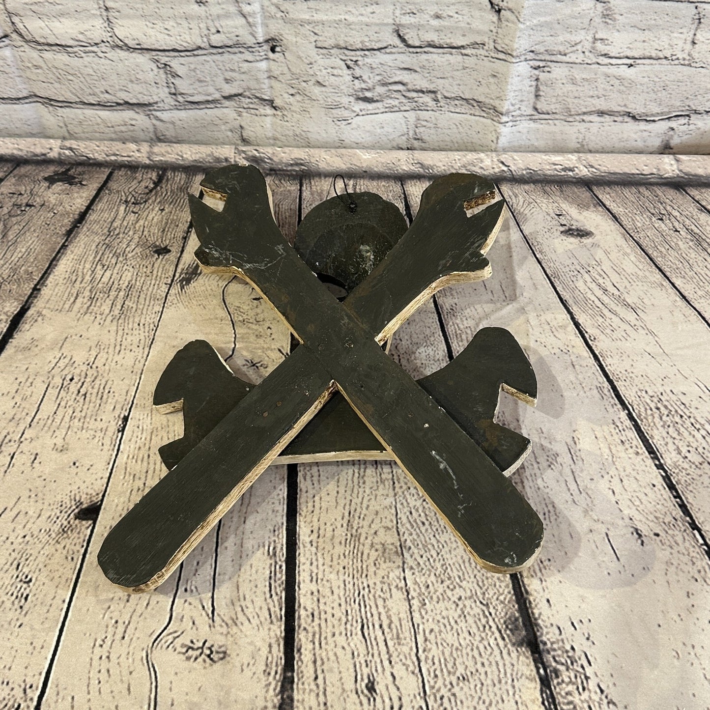 Skull & Crossbones Danger Mechanic Pirate Sign Door Plaque 30cm x 25cm