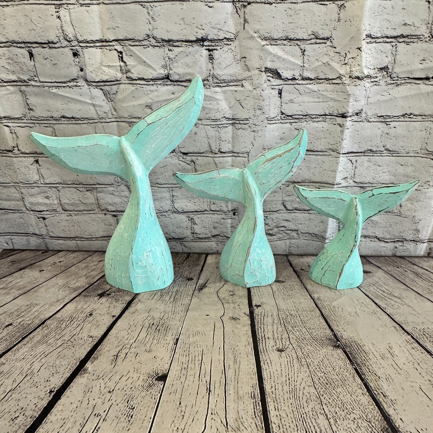 20cm x 18cm Whale Tail Green Fish Wood Coastal Ocean Bathroom Decoration