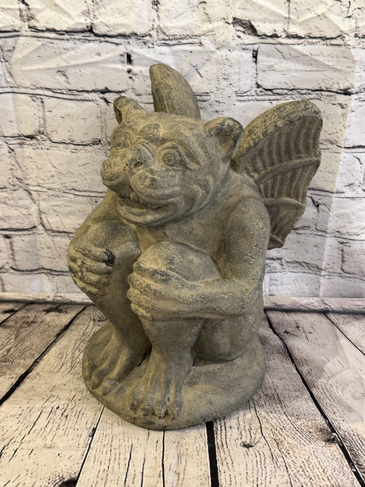 Sitting Gargoyle Stone Garden 34cm x 20cm Ornament Outdoor Indoor Statue Hindu