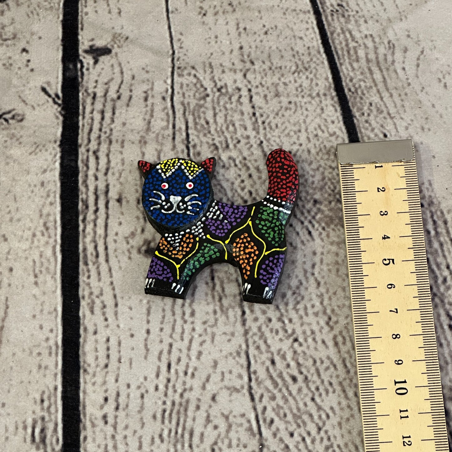 Standing Cat Wooden Animal Fridge Dot Work Magnet Magnetic Note Holder Novelty