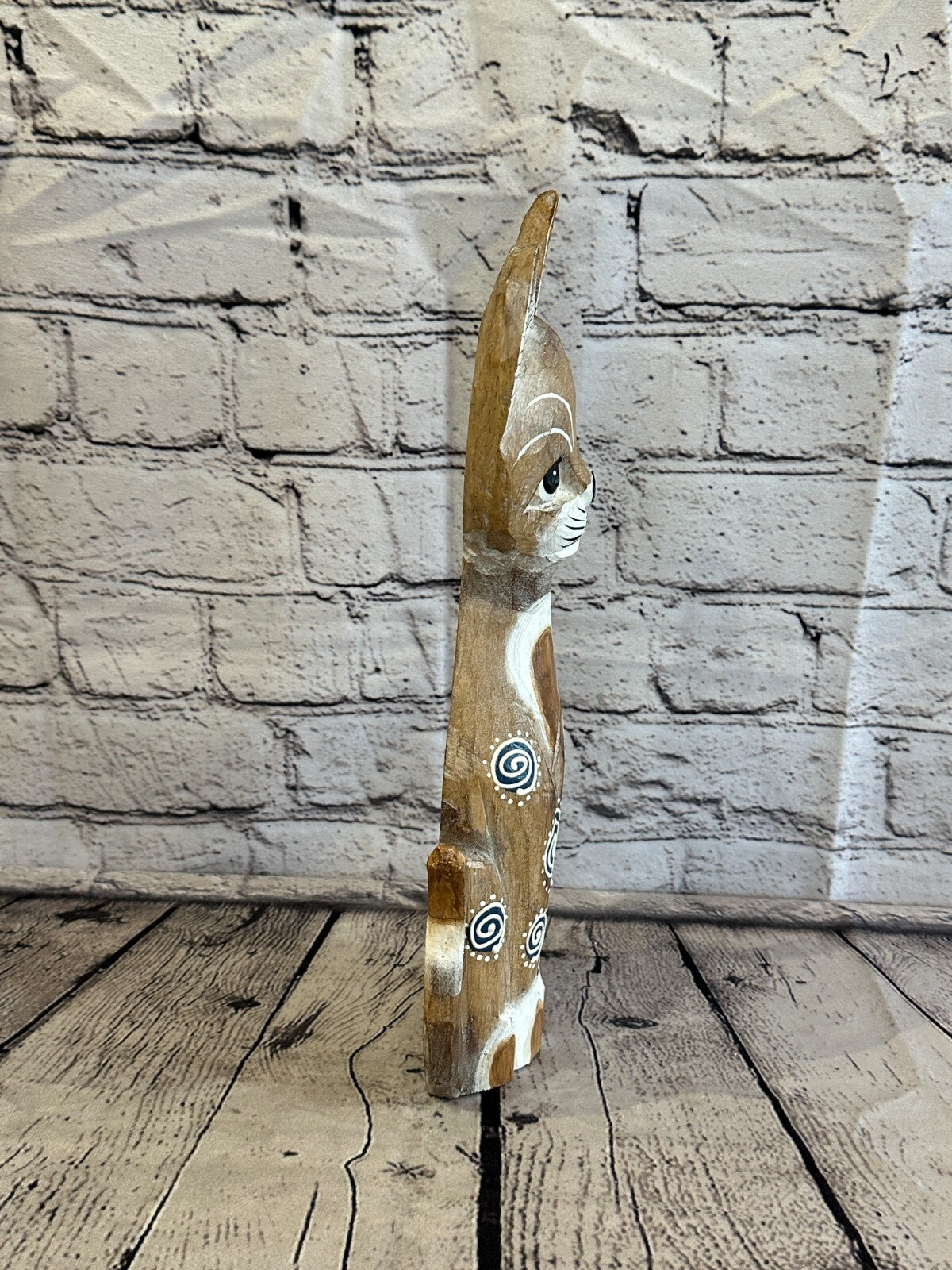 30cm Light Brown Flower Wooden Shabby Cat Statue Ornament Fair Trade Handcarved