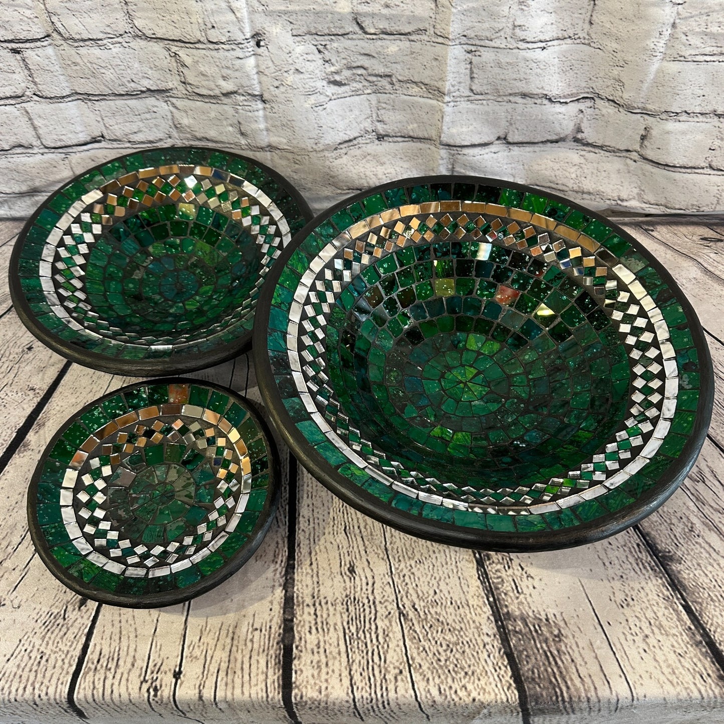 20cm Green Round Mosaic Handmade Ceramic Glass Tile Bowl Fruit