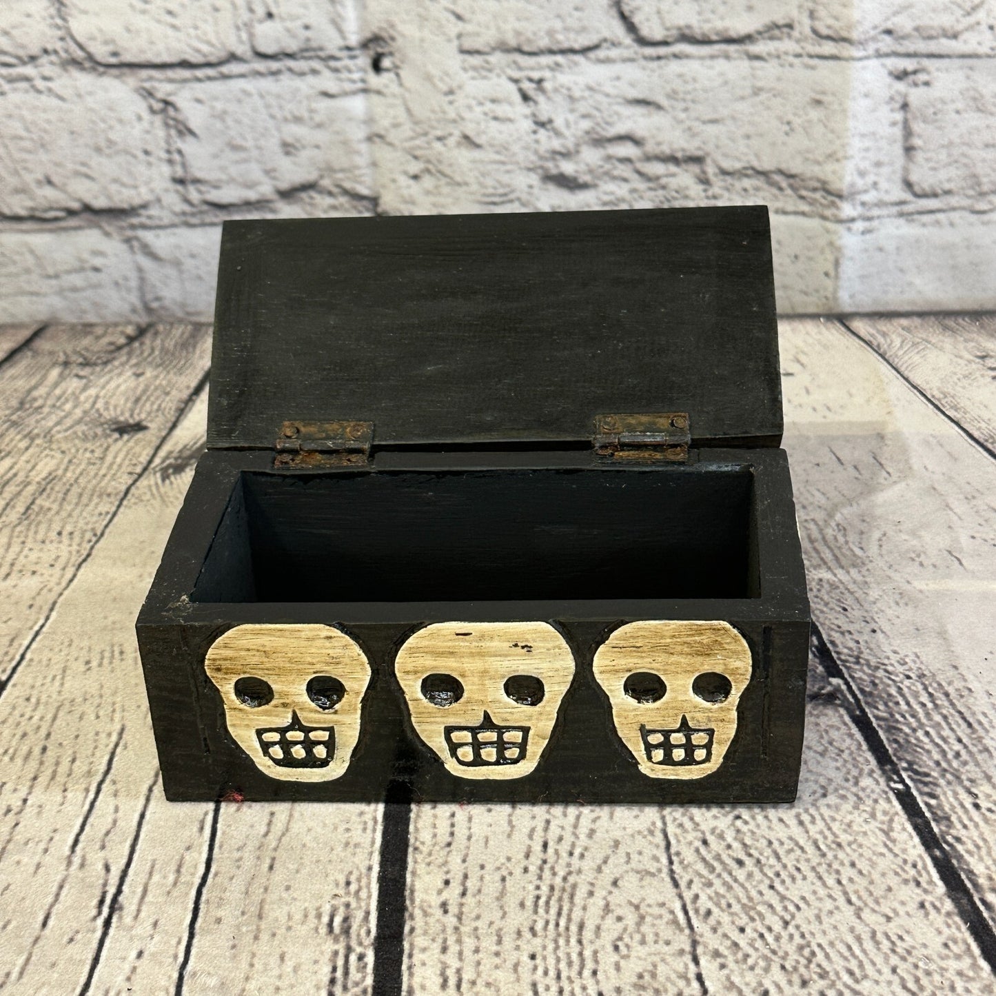 15cm x 8cm x 8cm Square Wooden Gothic Skeleton Skull Coffin Jewellery Box