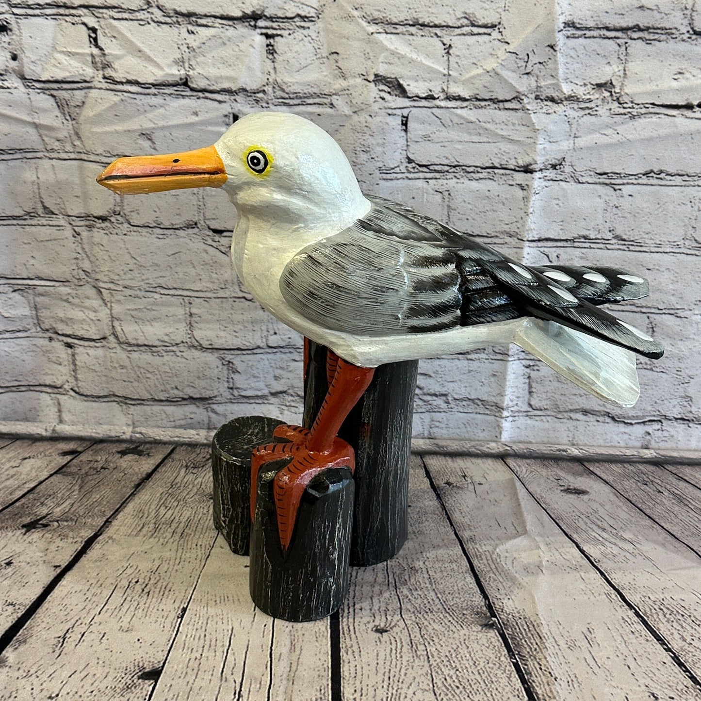 45cm x 35cm Seagull Ornament Wooden Bird Statue Nautical Decor Carved Painted