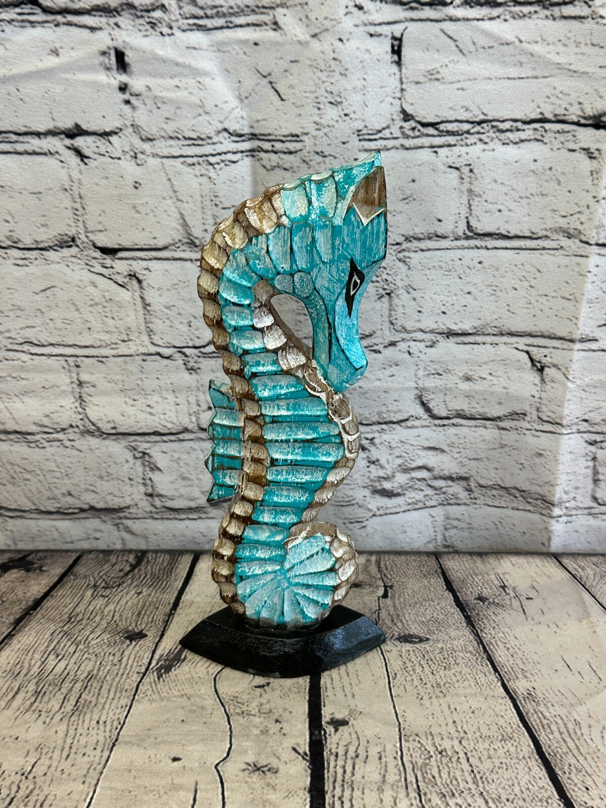 30cm Green Brown Wooden Shabby Seahorse Statue Ornament Fair Trade Handcarved