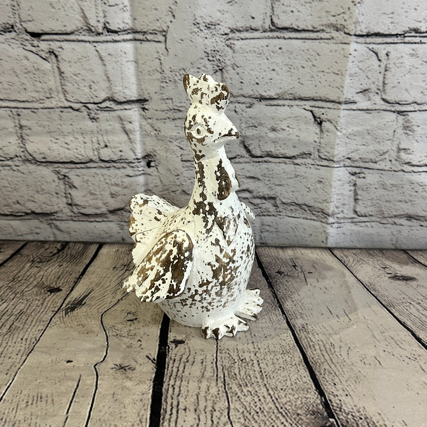 20cm x 10cm White Shabby Wooden Rooster Cockerel Retro Collectable Hand Carved