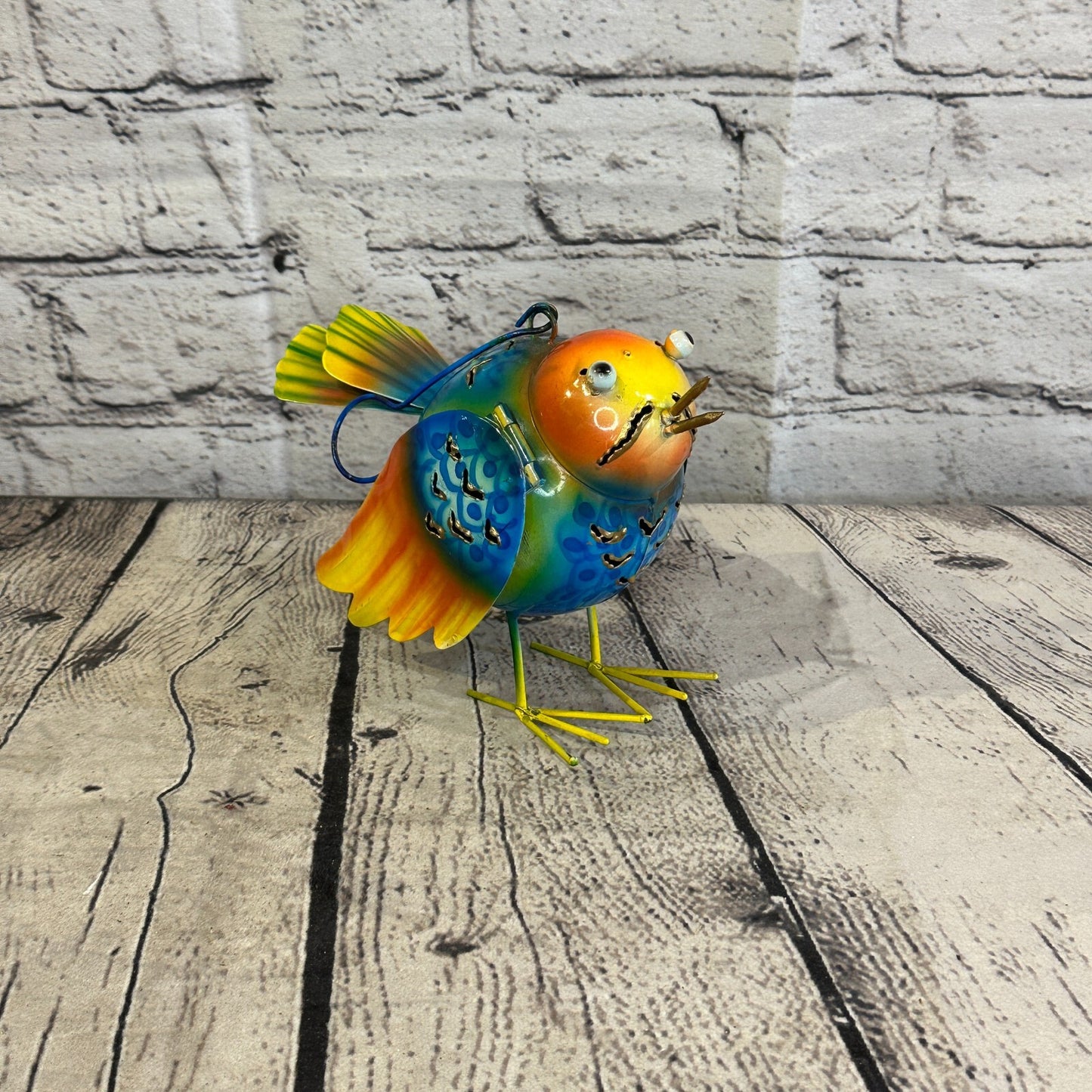 15cm x 15cm Orange Blue Bird Metal Tin Wall Hanging Ornament Painted Statue