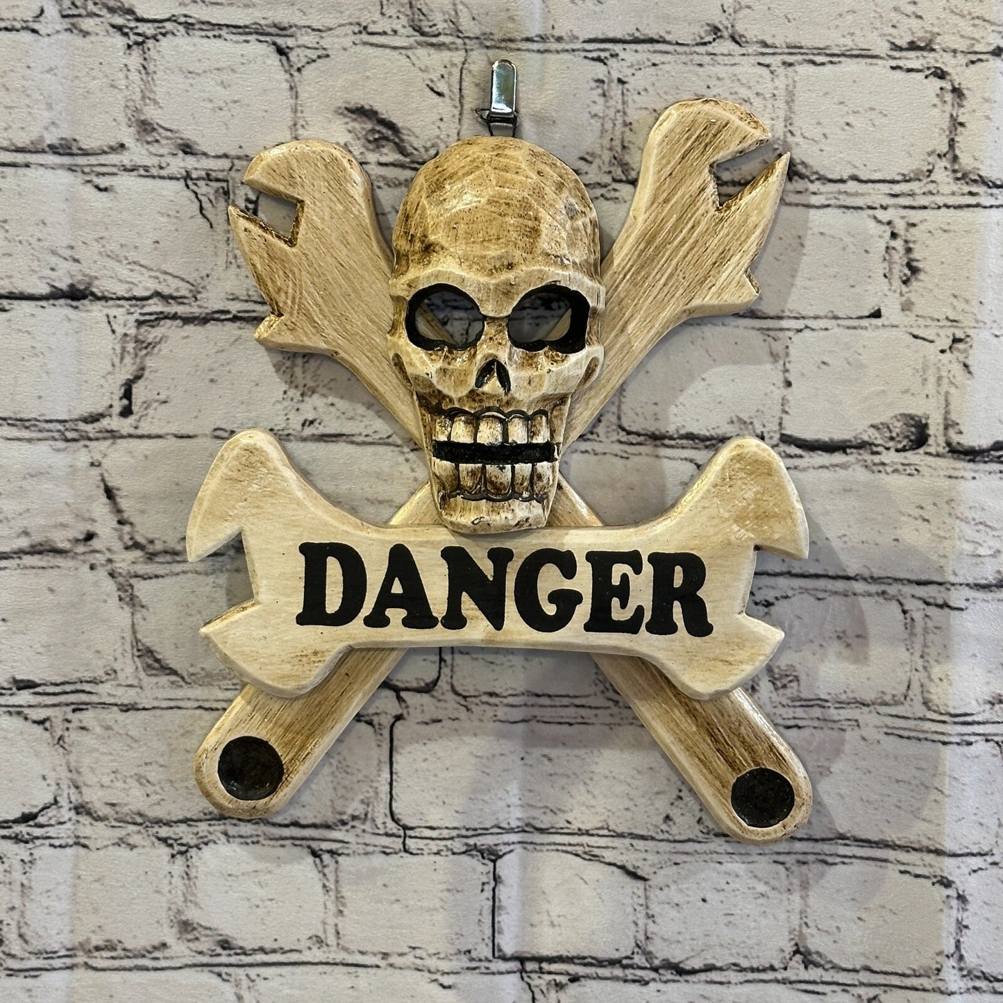 Skull & Crossbones Danger Mechanic Pirate Sign Door Plaque 30cm x 25cm