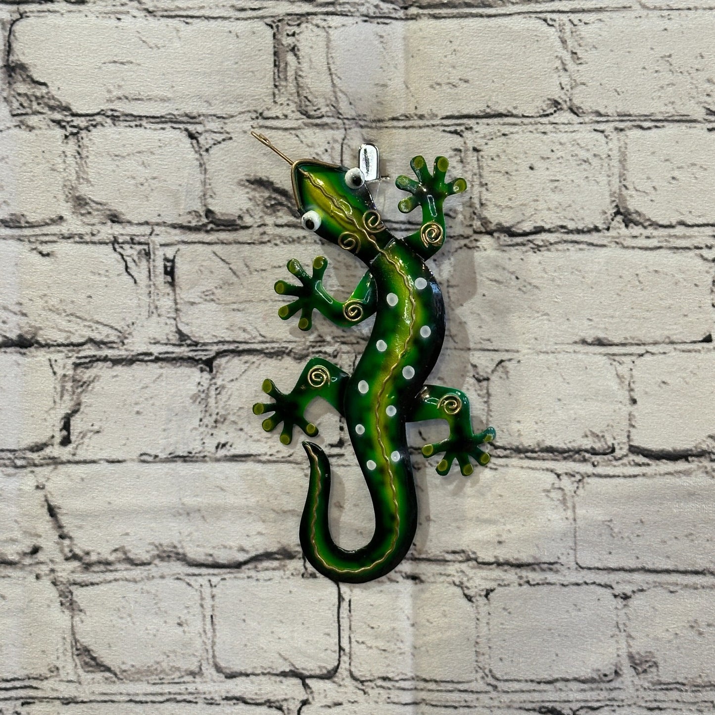 20cm x 10cm Green Gecko Lizard Metal Tin Wall Hanging Ornament Painted Statue