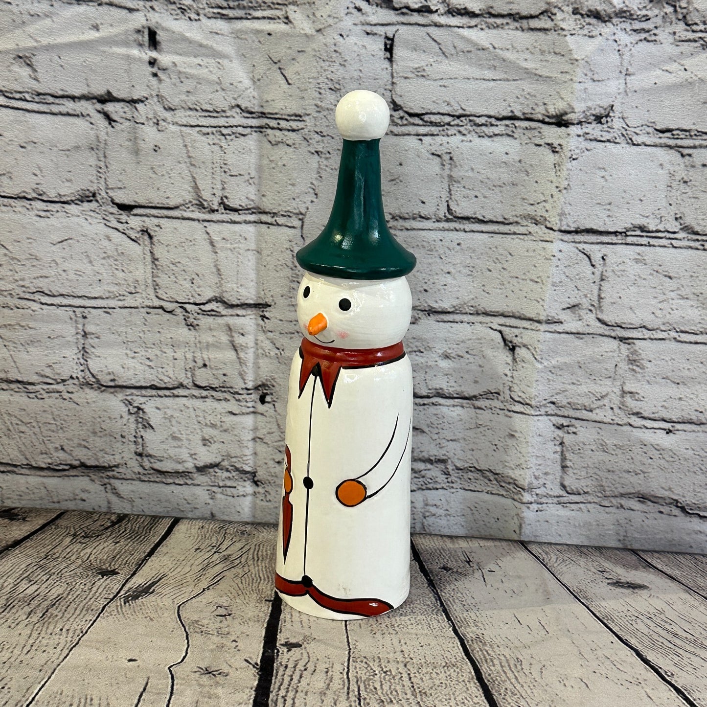 28cm x 8cm Green Pointy Hat Snowman Handcrafted Wood Xmas Christmas Ornament