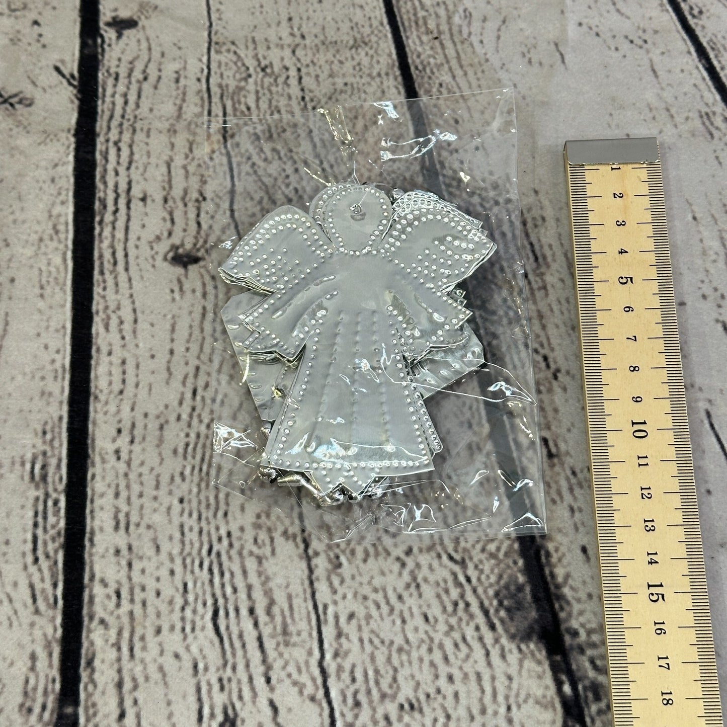 Aluminium Stamped Sitting Angel String Wall Hangings Home Decoration