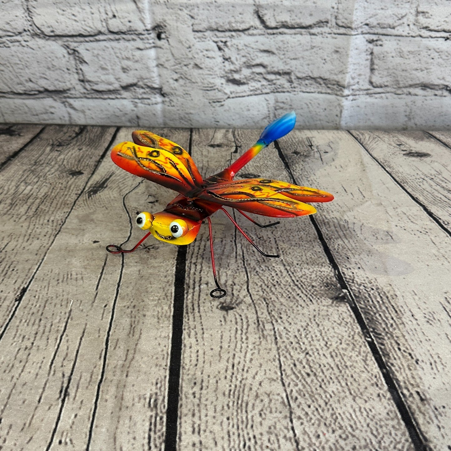 20cm x 15cm Yellow Dragonfly Bug Metal Tin Wall Hanging Ornament Painted Statue